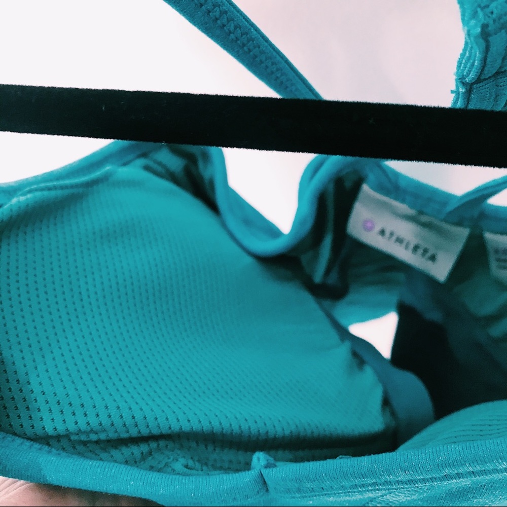 Athleta Empowerment Support Workout Tank Top - Picture 4 of 7